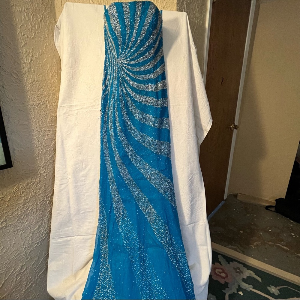 Strapless beaded formal prom dress by Alyce